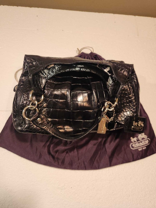 Vintage Coach Black Croc Embossed Leather Shoulder Bag w/ Dust B - photo 5