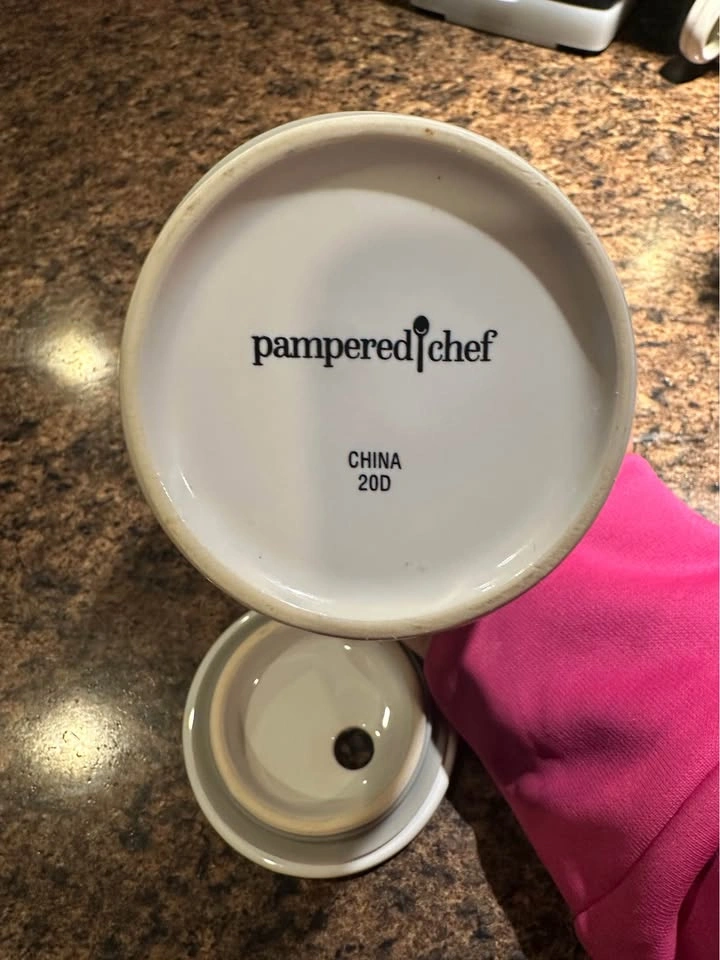 Pampered Chef Ceramic Egg Cooker - photo 4