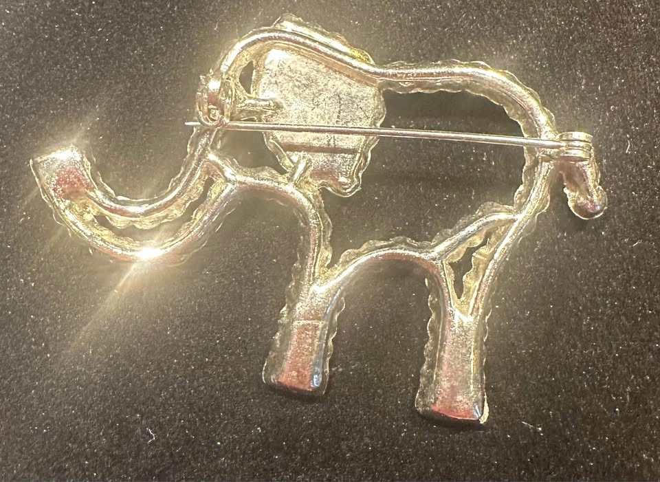 Vintage Silver Tone Elephant Brooch - photo 4