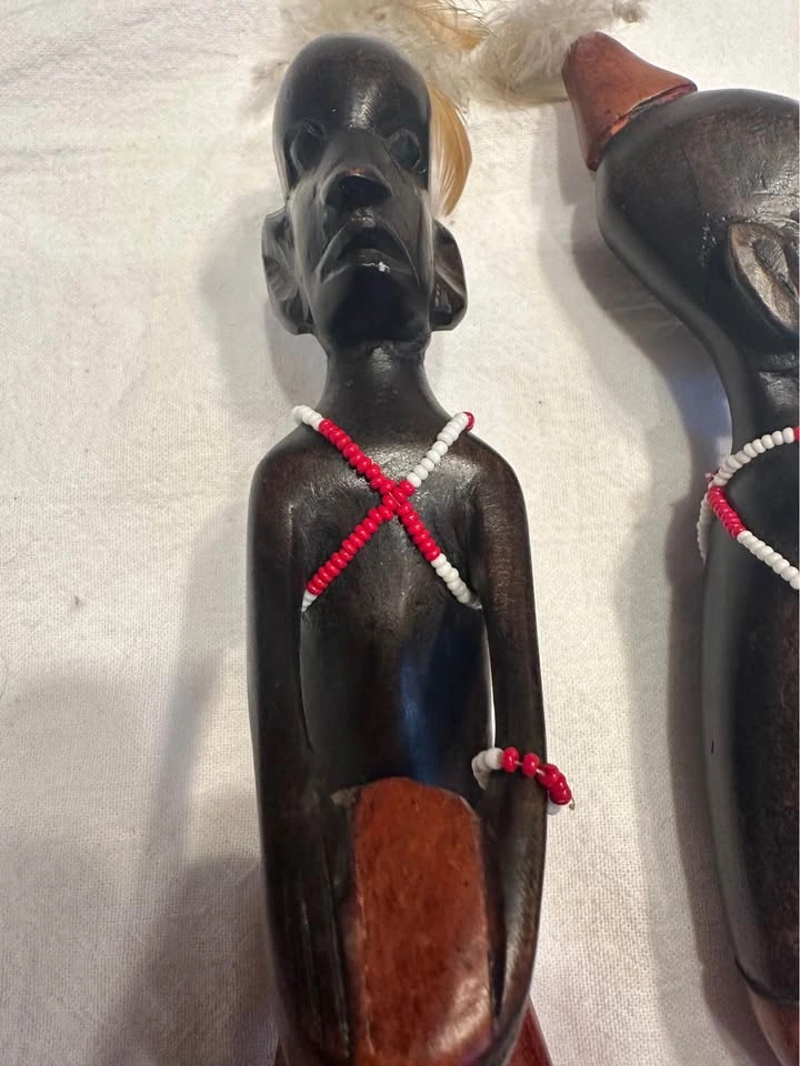African Hand Carved Figurines with Headress of feathers - photo 5