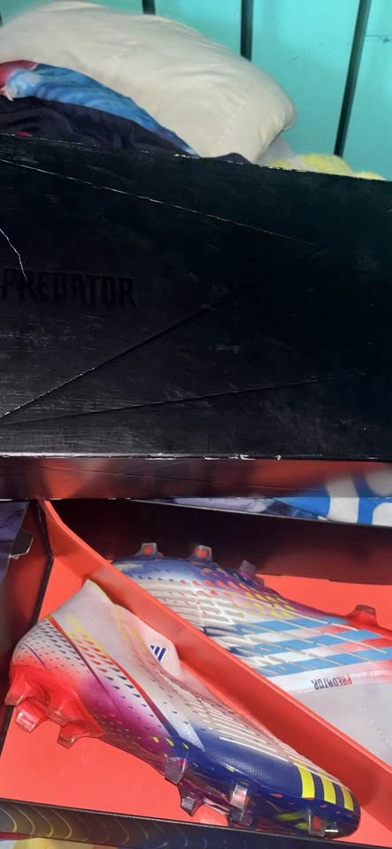 Adidas Predator Edge Elite Cleats - photo 4