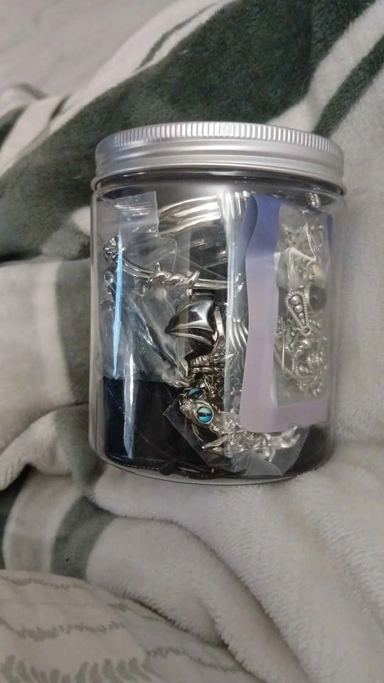 Mystery jewelry jar - photo 3