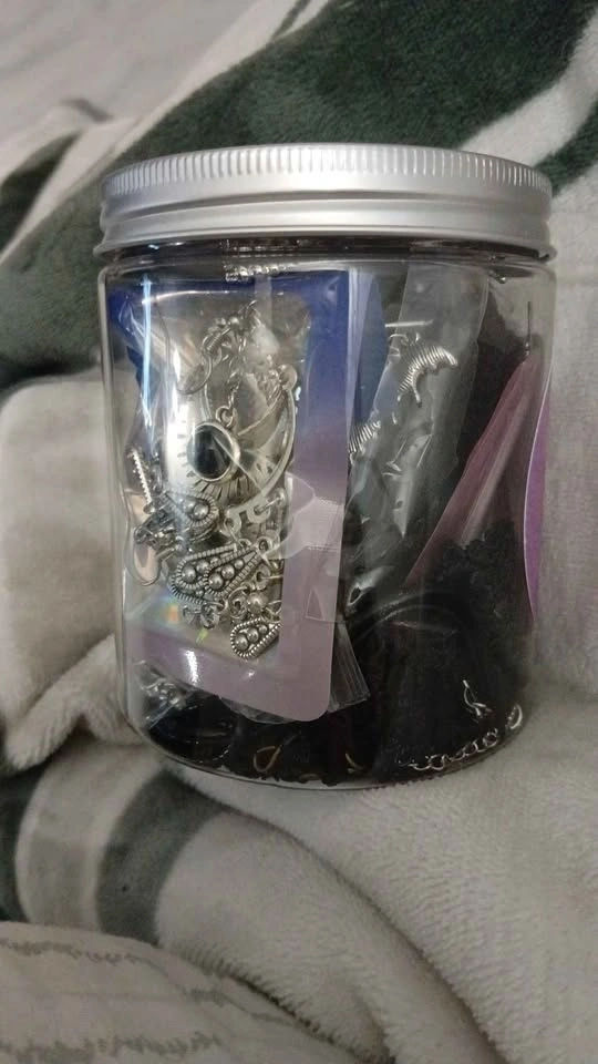 Mystery jewelry jar - photo 4