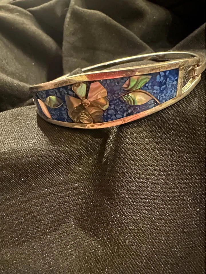 Vintage Flower MOTIF cuff bracelet - photo 3