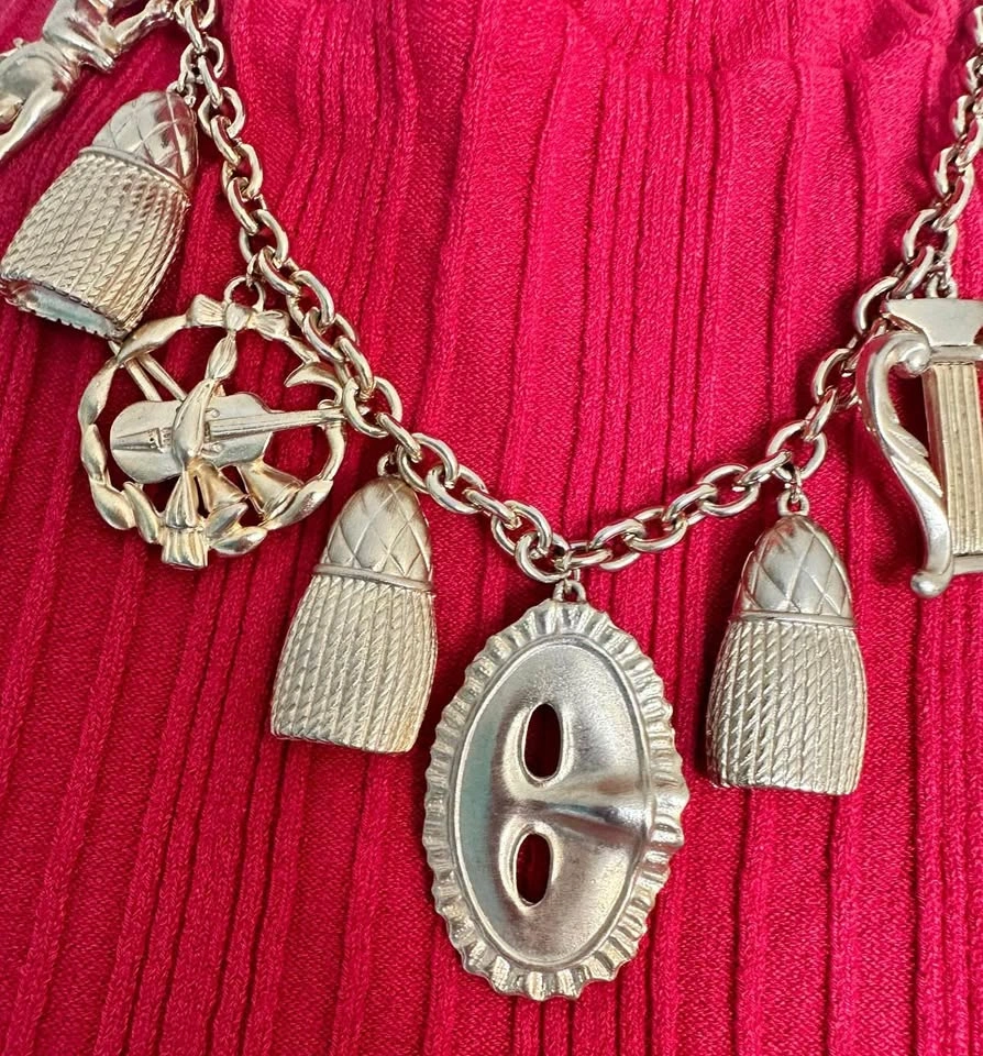 Vintage Music-Themed Pendant Necklace - photo 2