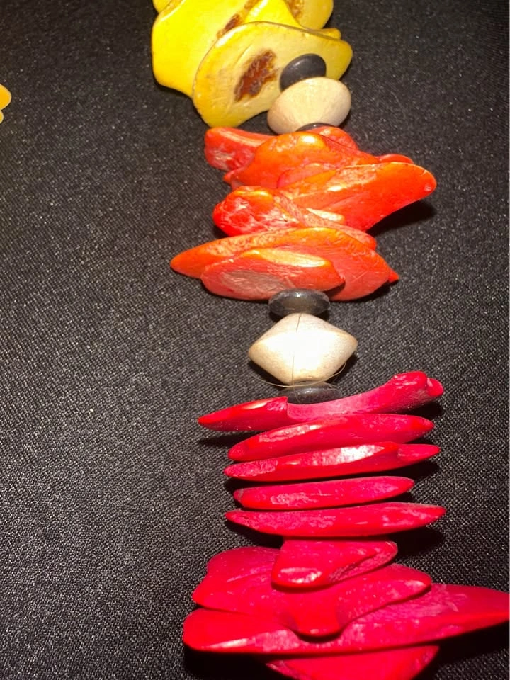 Chunky Multi-Color Beaded Statement Necklace - photo 2