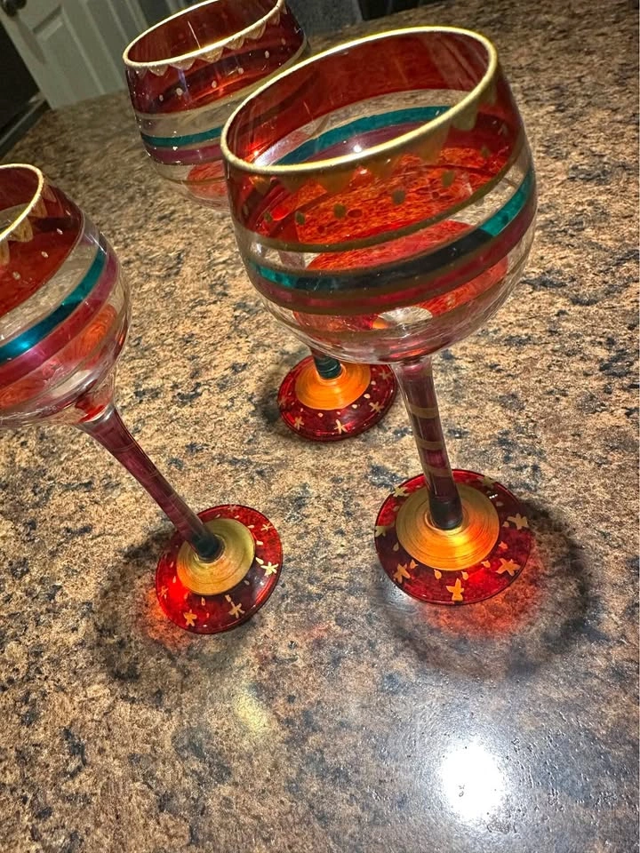 VTG Pier One hand painted Balloon Goblets