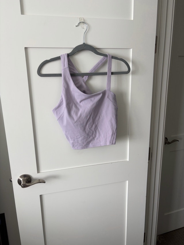 Lululemon Lavender Sports Top - Size M