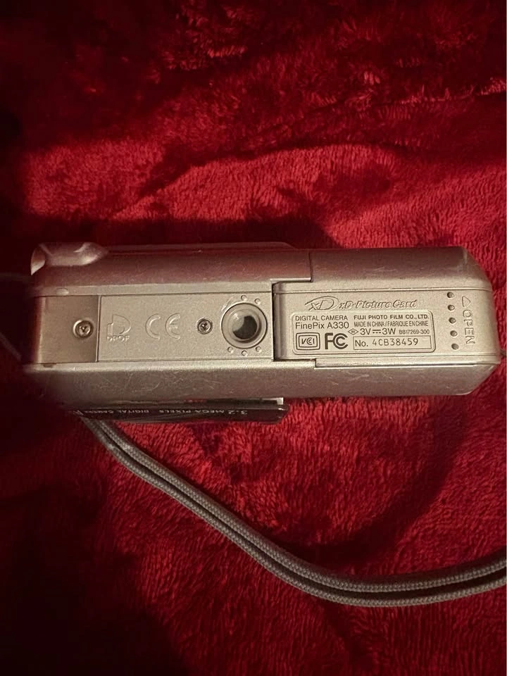 Fujifilm FinePix A330 - photo 5