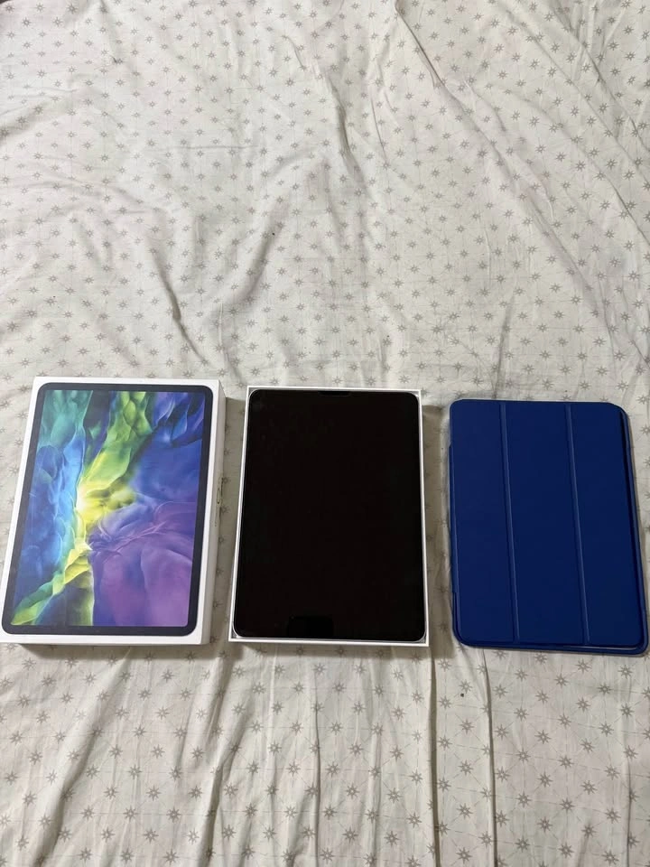 iPad Pro 11" 2nd Gen (2020) WiFi + Cellular Silver & Pencil - photo 3