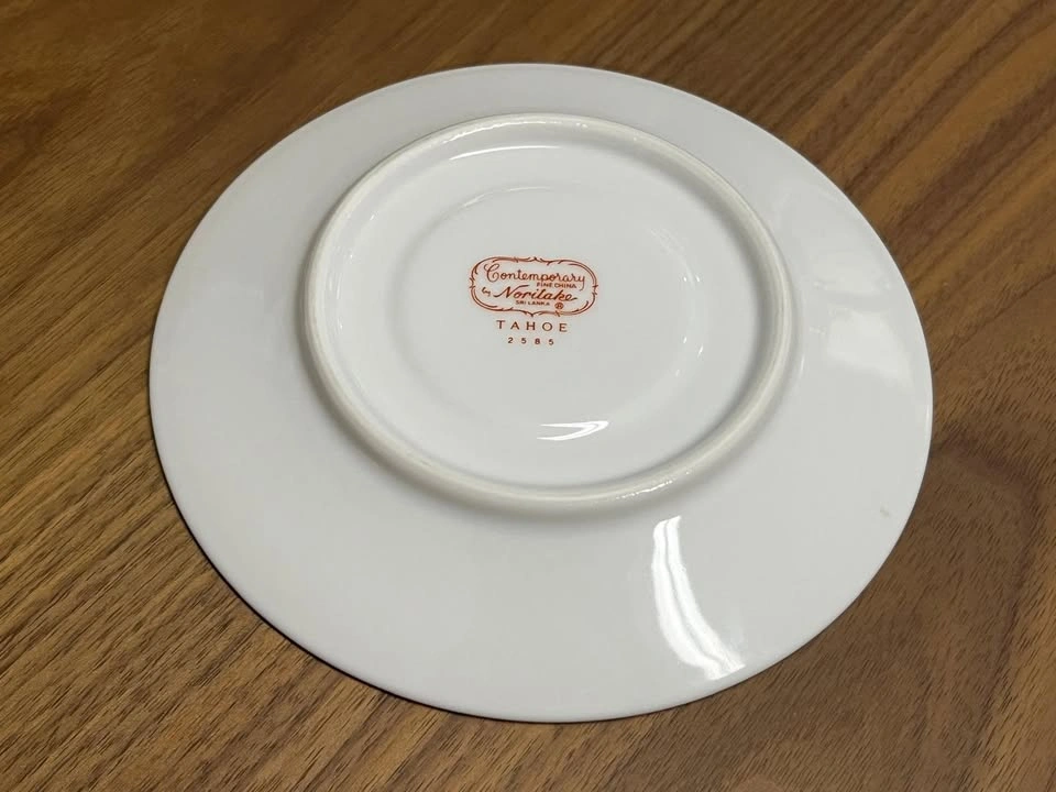 Noritake Tahoe 2585 China Set - 37 pcs - photo 4