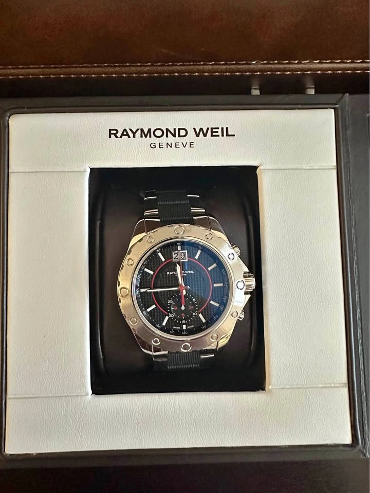 Raymond Weil Swiss Chronograph Watch – Excellent Condition