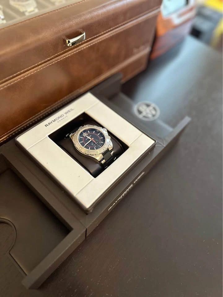 Raymond Weil Swiss Chronograph Watch – Excellent Condition - photo 3