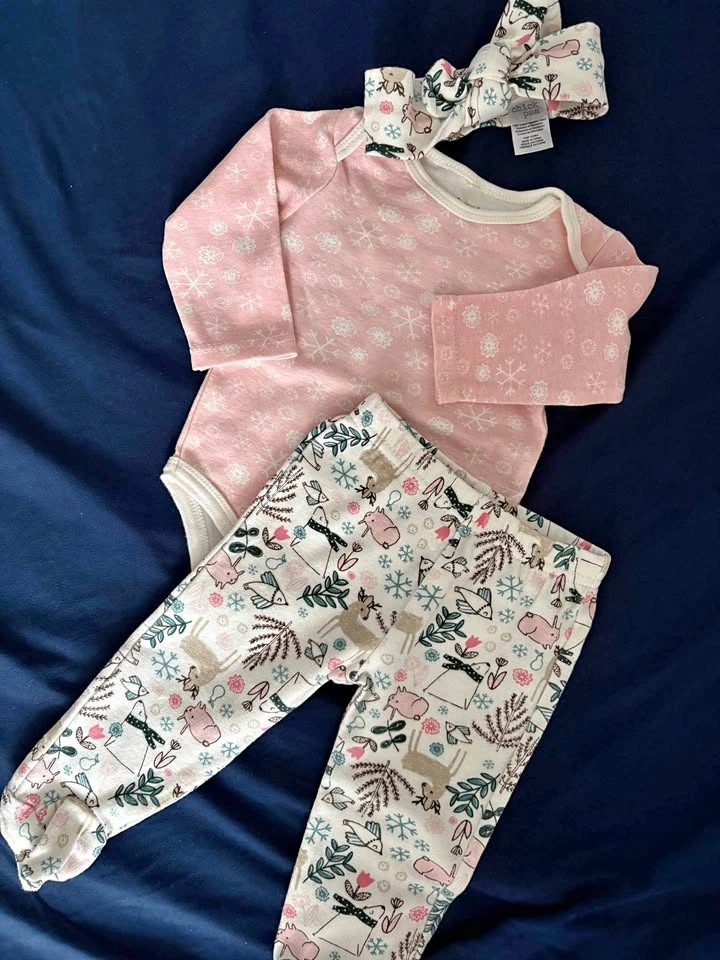 Baby Girl Clothes 3 sets 0-3 months