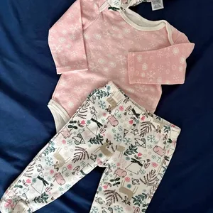 Baby Girl Clothes 3 sets 0-3 months