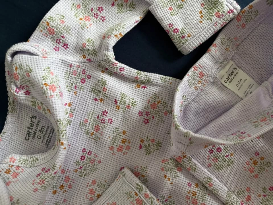 Baby Girl Clothes 3 sets 0-3 months - photo 4