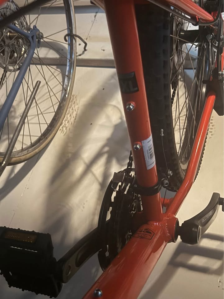 GT Aggressor Sport XL Gloss Mystic Red/Black - photo 2