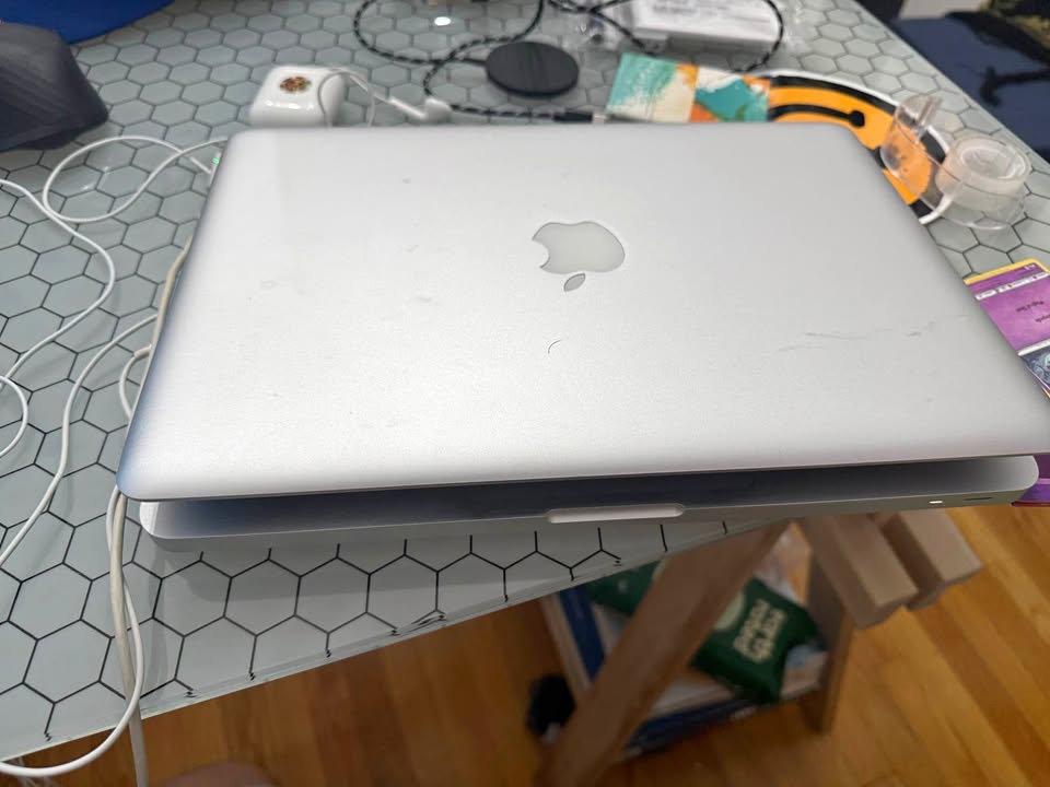 MacBook Pro 13-inch