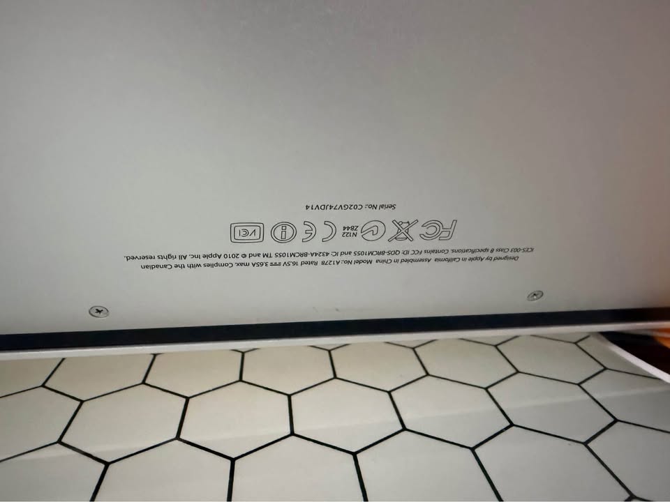 MacBook Pro 13-inch - photo 5