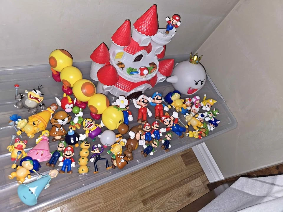 Super Mario Jakks Pacific Figures & Castle Playset
