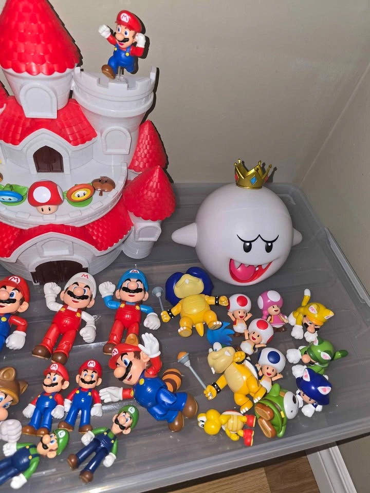 Super Mario Jakks Pacific Figures & Castle Playset - photo 5