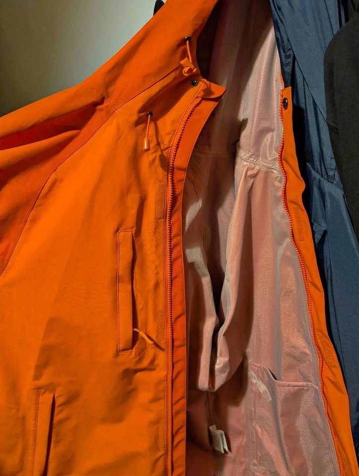 Door dash rain jacket