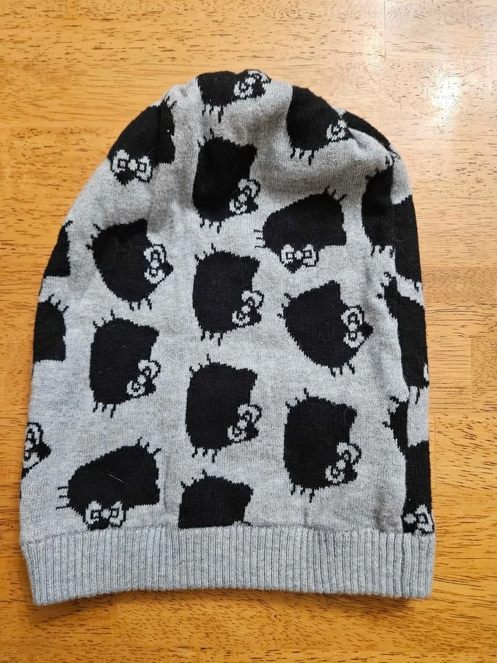 Hello Kitty Forever 21 Winter Beanie Faces - photo 2