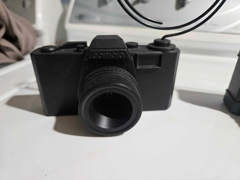 Camera Picture Holders - photo 3