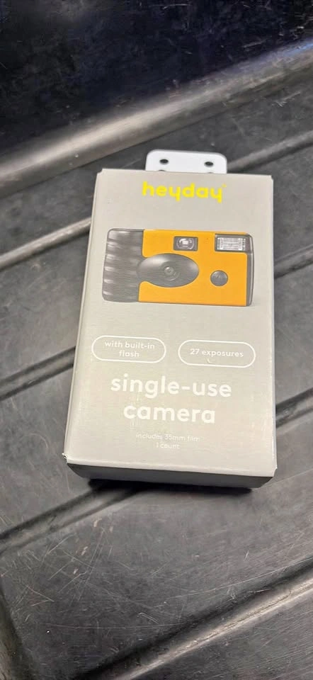 35mm Disposable Camera with Flash