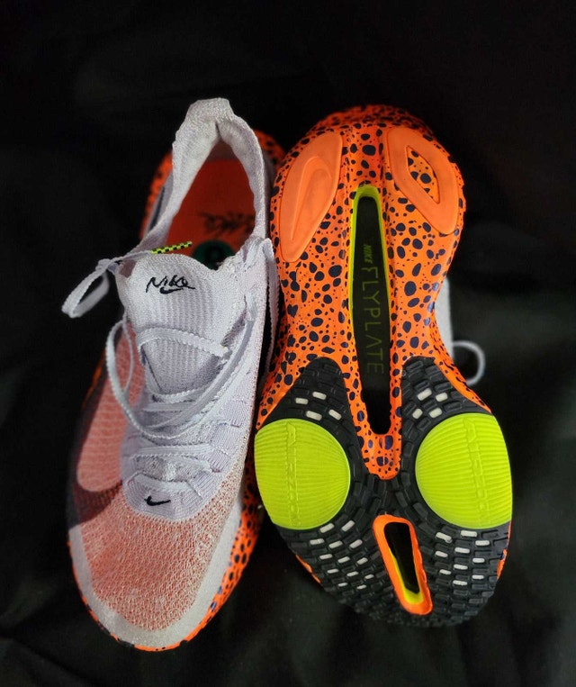 Nike Air Zoom Alphafly 3 - Women's Size 8 - photo 3