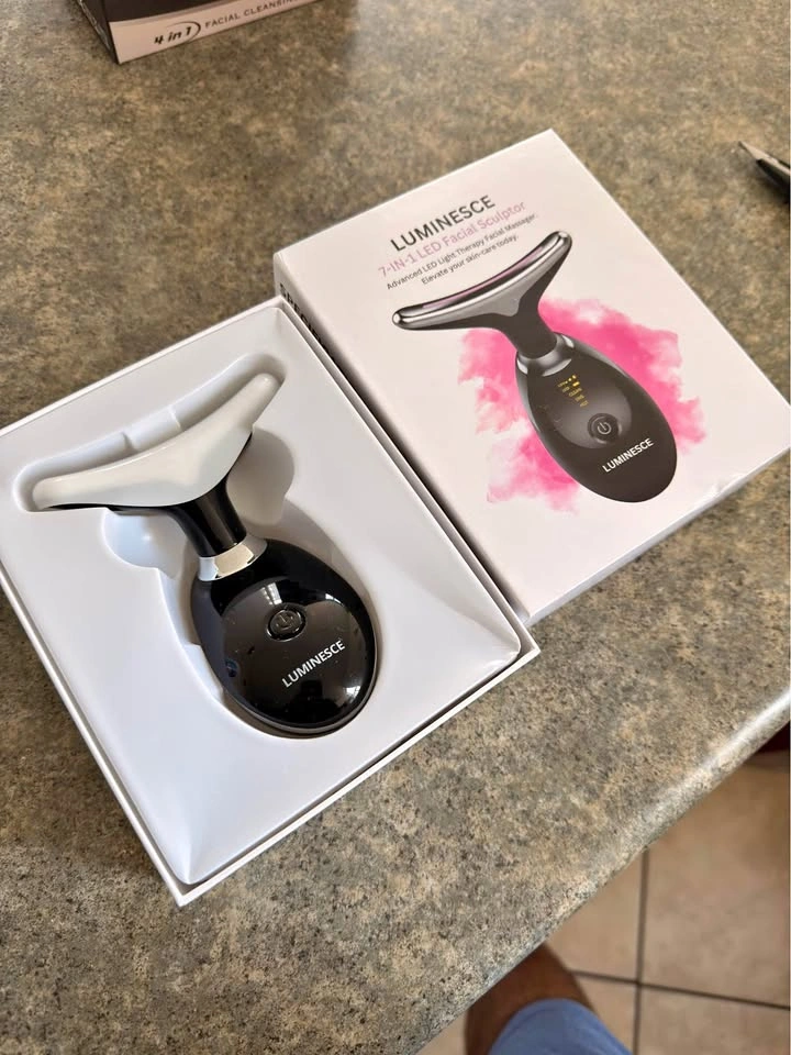 7-in-1 Facial Sculptor