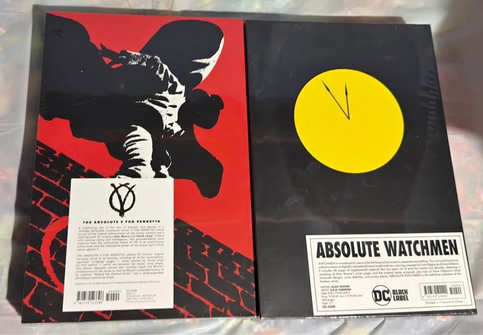 V For Vendetta/Watchmen Absolute Edition