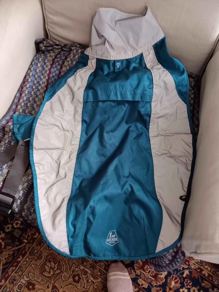 IREENUO 4XL Red Dog Jacket & Arcadia Trail Teal Dog Coat - photo 4