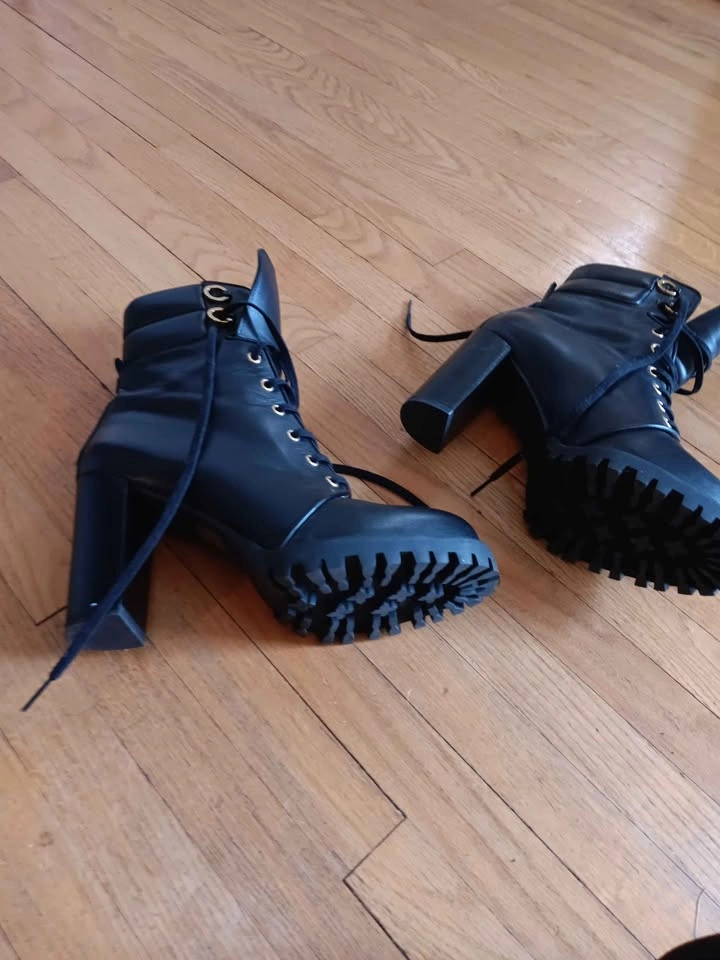 Stuart Weitzman Black Ladies Boots 8M Chunky Heel Lug Sole - photo 3