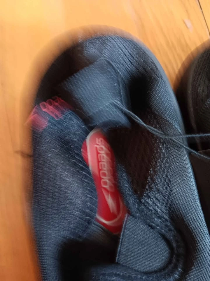 Speedo Women's Surfwalker Pro Mesh Water Shoes Size 8 - photo 4