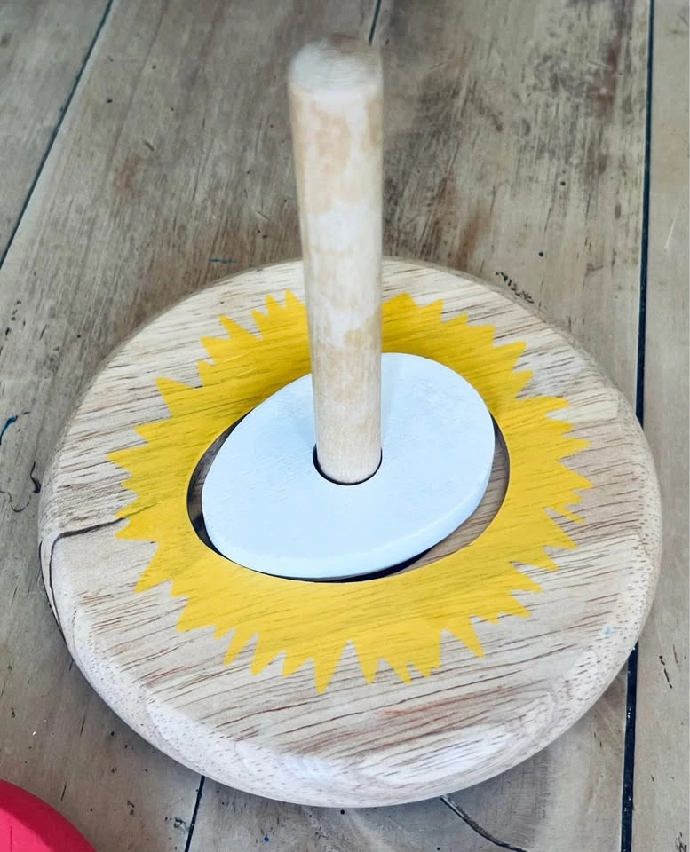 DJECO Cachempil Hen Wooden Stacking Toy - photo 4