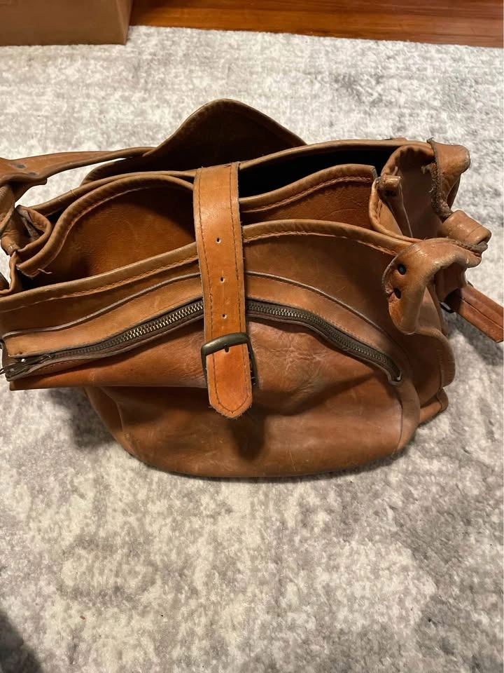 Vintage 1970’s Leather Bag - photo 5