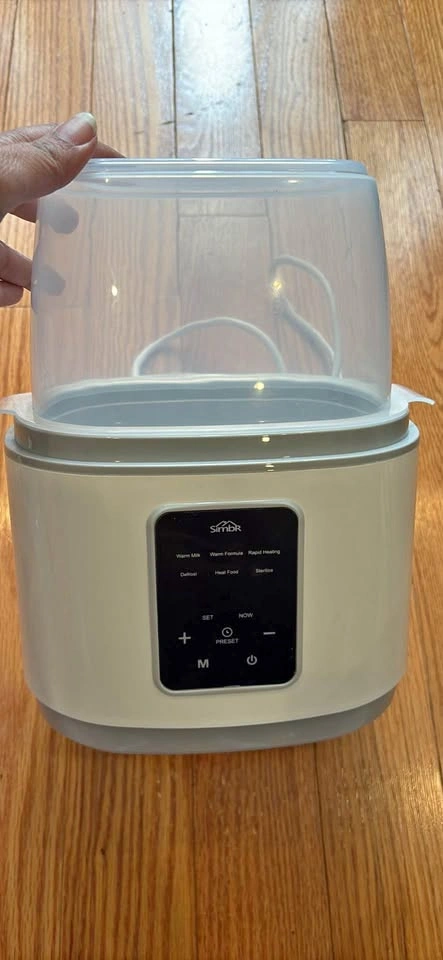 Never used: Baby Bottle Warmer