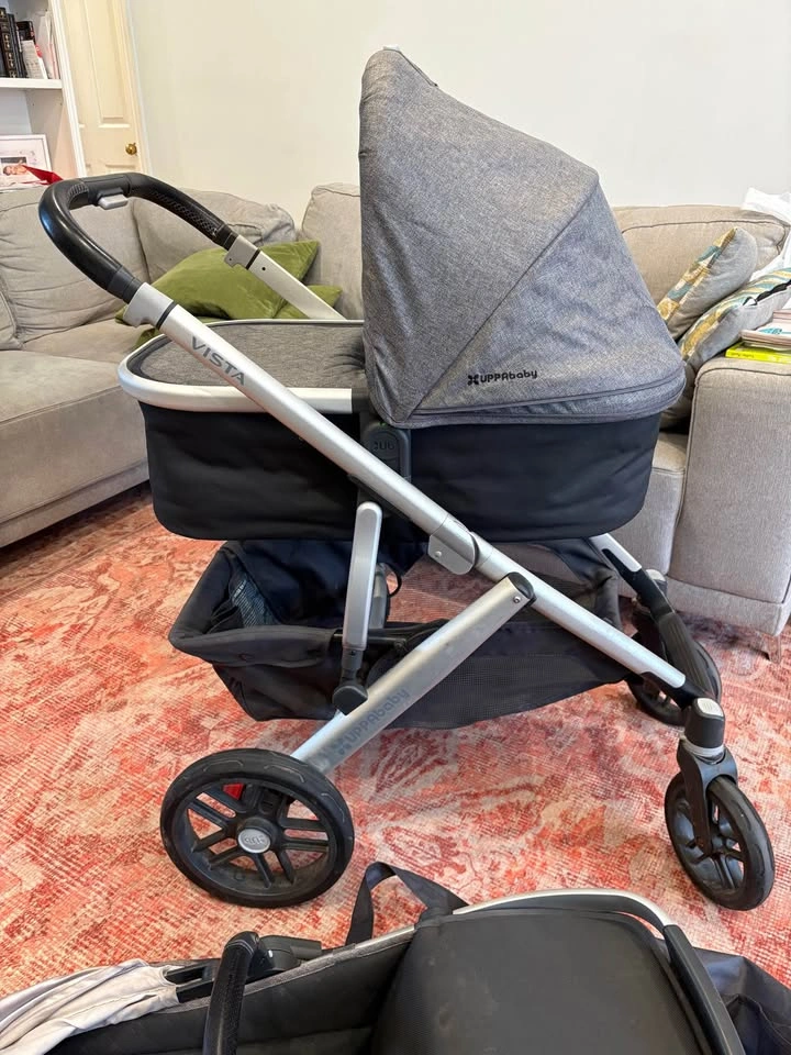UPPABaby Vista Stroller Bundle w/ Bassinet & Accessories - photo 2