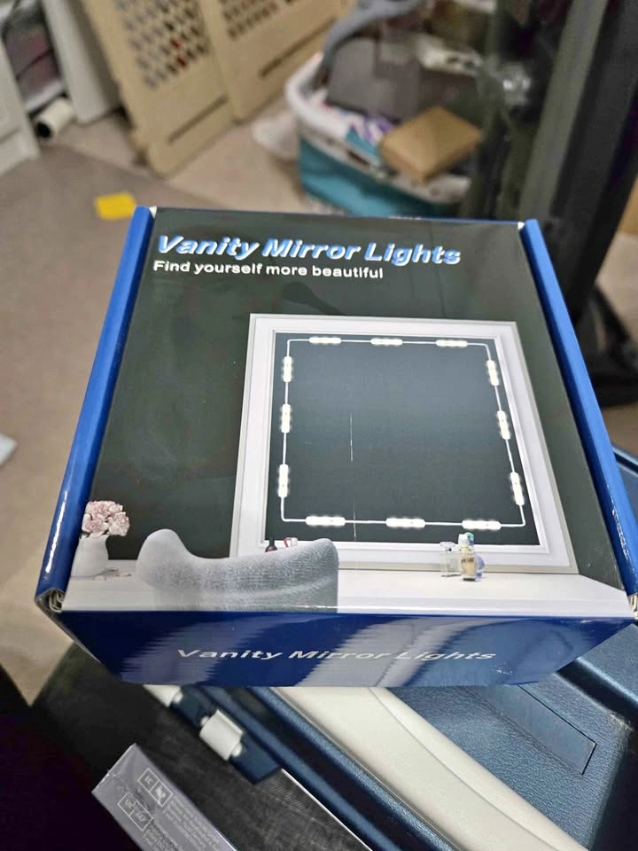 Vanity lights