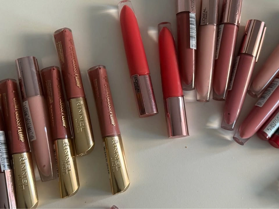 Branded Lipsticks from L’Oréal and Rimmel - photo 3