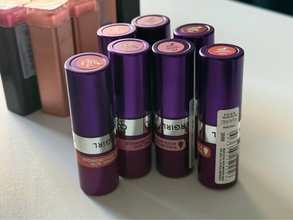Branded Lipsticks from L’Oréal and Rimmel - photo 5