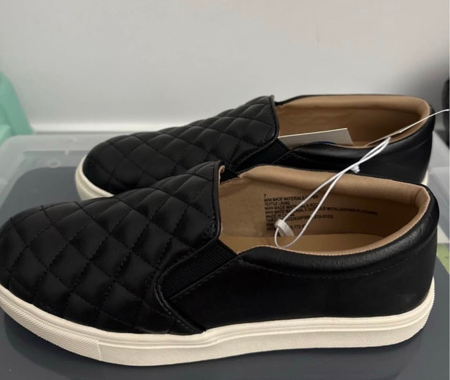 Women’s Reese quilted slip-on sneakers size 7 - photo 2