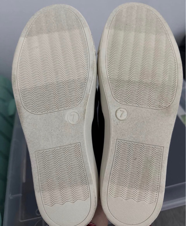 Women’s Reese quilted slip-on sneakers size 7 - photo 3