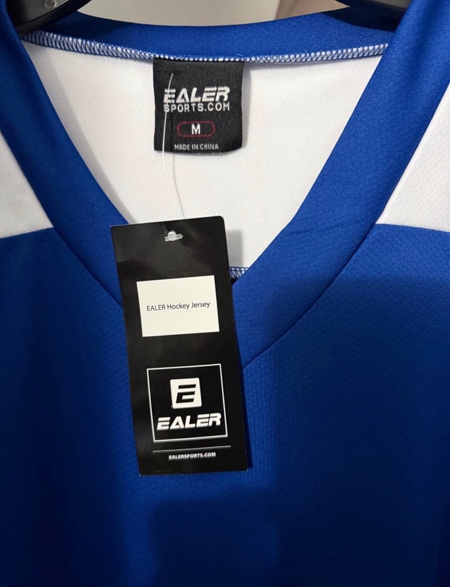 NEW EALER Hockey Jersey (M) - photo 3