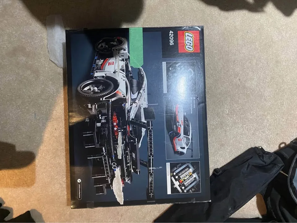 Lego Porsche Technic image indicator(3)