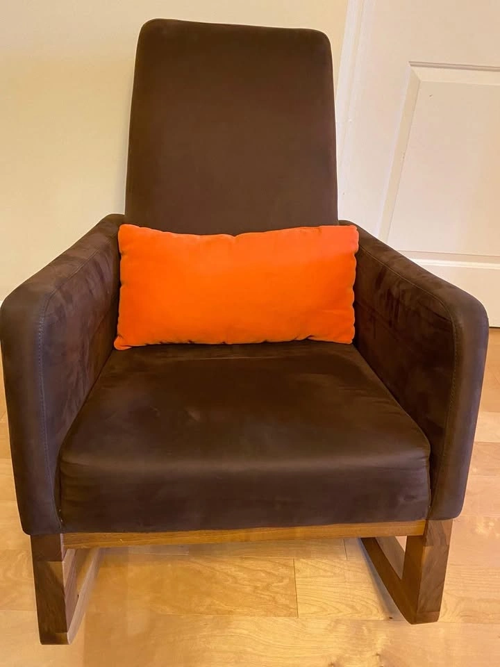 Monte Joya Nursery Rocker/Rocking Chair - Lumbar Pillow 🥕 - photo 2