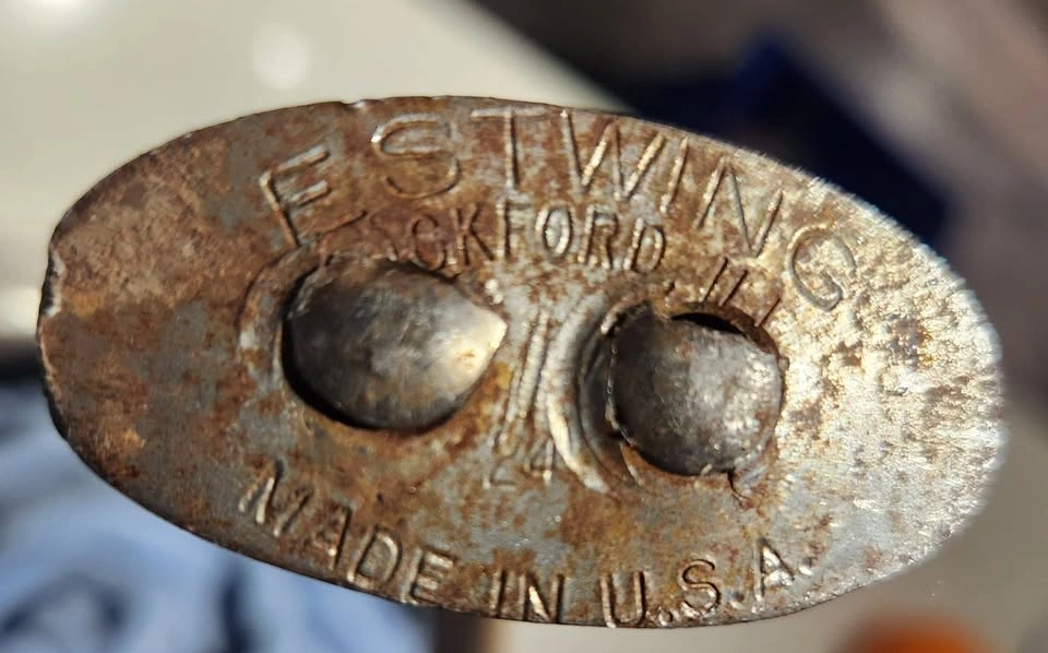 Vintage Estwing Hatchet - photo 3