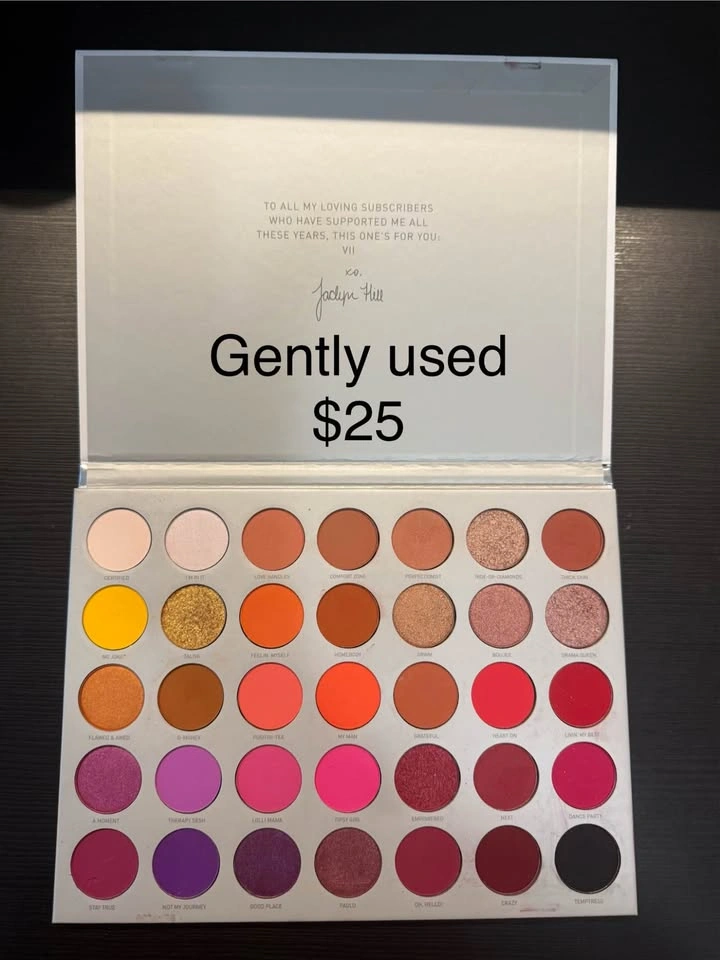 Morphe Eye Shadow palettes - photo 5