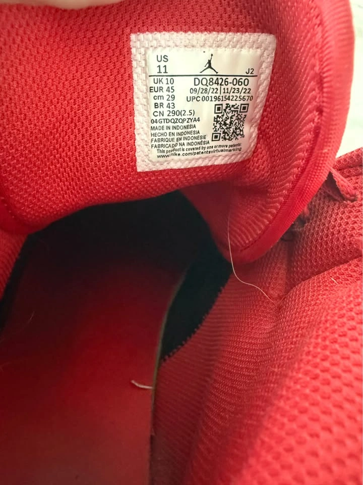 Jordan 1 Alternate Bred size 11 - photo 3